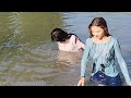 Violet And Carol Gets Wet In Jeans Trailer