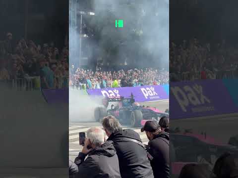 Franco Colapinto dando show en Buenos Aires