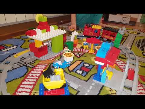Lego Duplo playing with Steam Train and Pizzeria