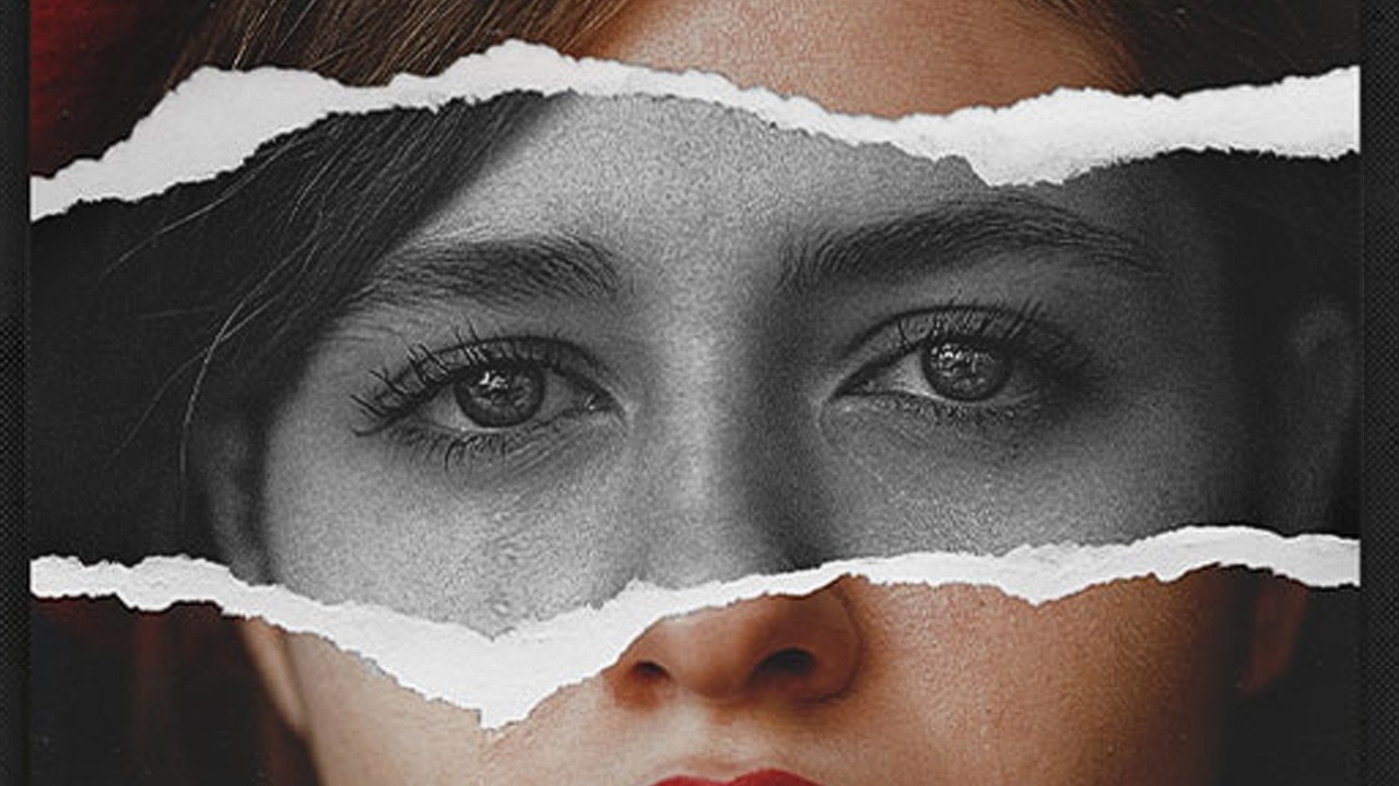 Ripped Paper Effect - Photoshop Tutorial