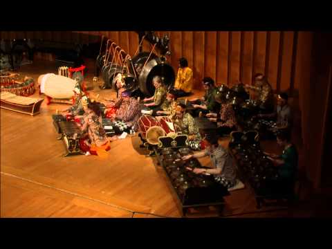 Javanese Gamelan Ensemble - Pelog Nem - Manyar Sewu (Thousands Manyar Birds)