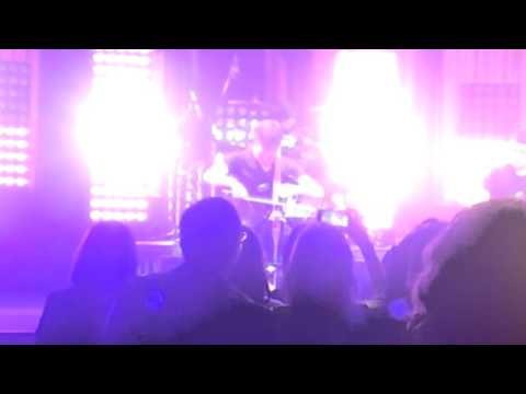 2CELLOS "Technical Difficulties" March 2014 Tokyo Japan