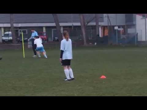 ŠK SLOVAN BRATISLAVA ŽENY - brankárka, protiútok