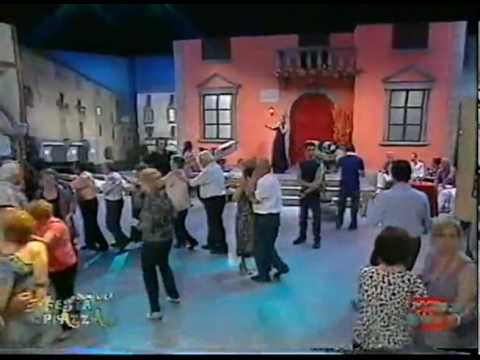 LOLOCAUST - miniatura Duomo su miniatura d'uomo - official video