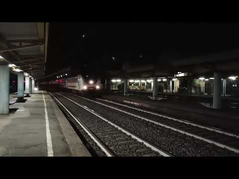 ICN 35221 Milano/Siracusa con doppia E402B ICSun in transito a Firenze Castello