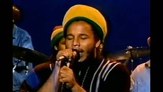 Ziggy Marley And The Melody Makers - "Live It Up", ao vivo no Jô Soares Onze e Meia, em 1996.