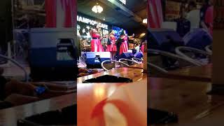 Download lagu Divamora Sister - Ginggaguly (LIVE/COVER) Mariana Sitanggang Campion Cafe mp3
