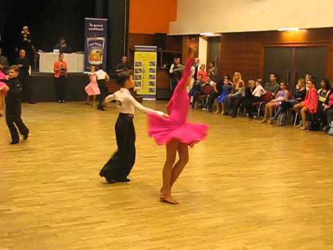 10.10.2015 Blanenský Danza Cup - Děti II D lat - samba 1. kolo