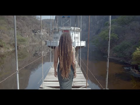 Gloria Allel - PASOS FIRMES (Videoclip Oficial)