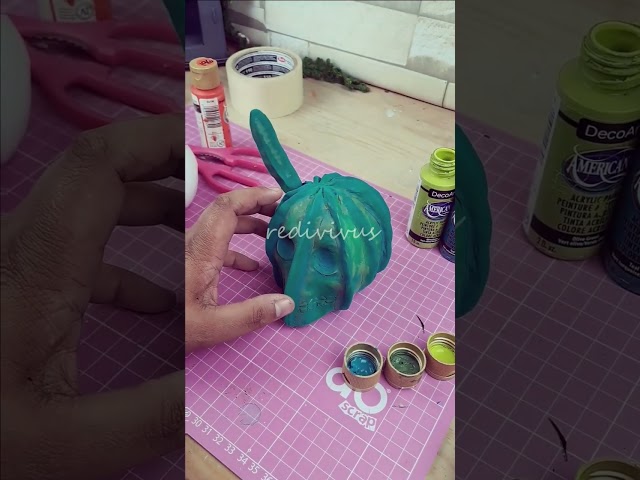 Vídeo relacionado con READAEER Calavera Resina Decoración de Halloween Cráneo Humano Modelo (Tradicional)