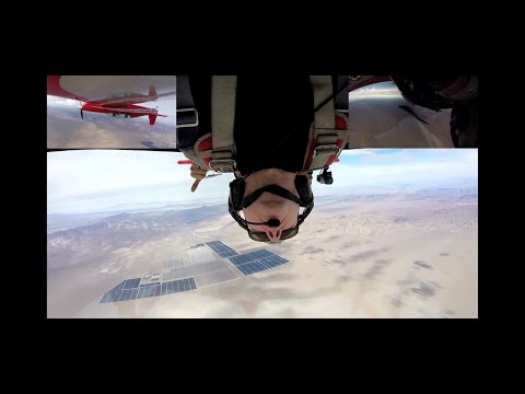 Flying aerobatics in an Extra 330