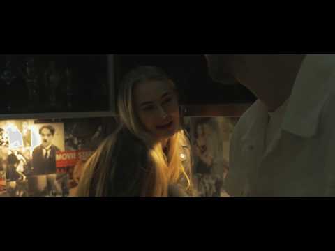 Elvijs - Spoguļi (Oficiālais Video)