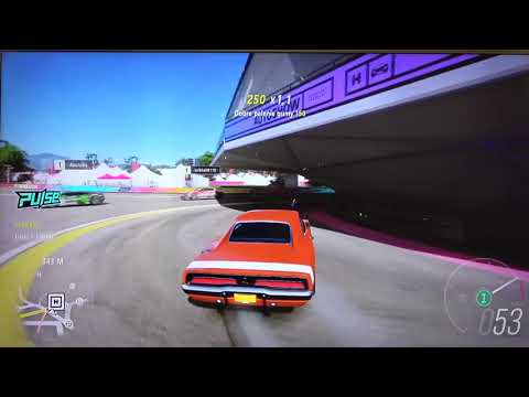 How to Enter Friend List in Forza Horizon 4 on XBOX Series S?