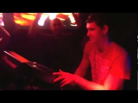 TOMGRAF @ Electronic Flash 3 - Empire Club BA (Part III)