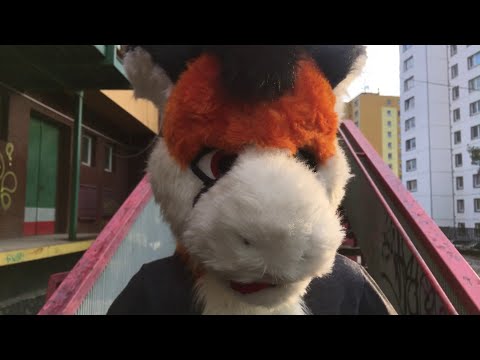 Myluju Vendulu - Myluju Vendulu - Orientace V Růžové Zahradě         (Official Vi