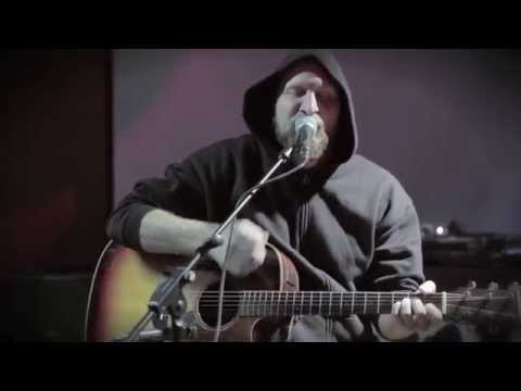 BASSO LIVE: Paleface - Mull' on lupa & Helsinki - Shangri-La