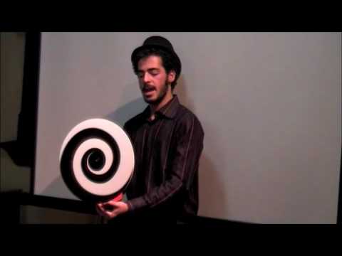 The Shrinking and Growing Head Illusion