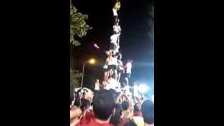 Dahi Handi competition.. fail ... very very funny must watch...