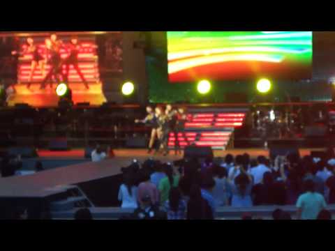 110430 [fancam] SISTAR - 니까짓게 (How Dare You)