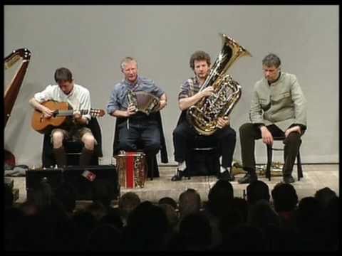 Gerhard Polt & Biermösl Blosn - Tag des Rollbratens