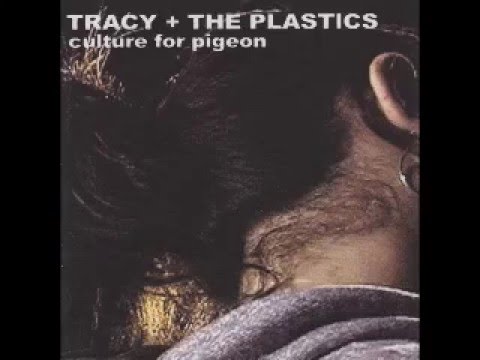 Tracy + The Plastics - Knit a Claw