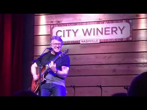 Rik Emmett ( Suitcase Blues) City Winery Nashville TN