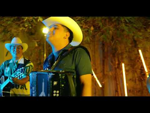 Coqueta - KB y Su Estilo Sierreño [Video Oficial]