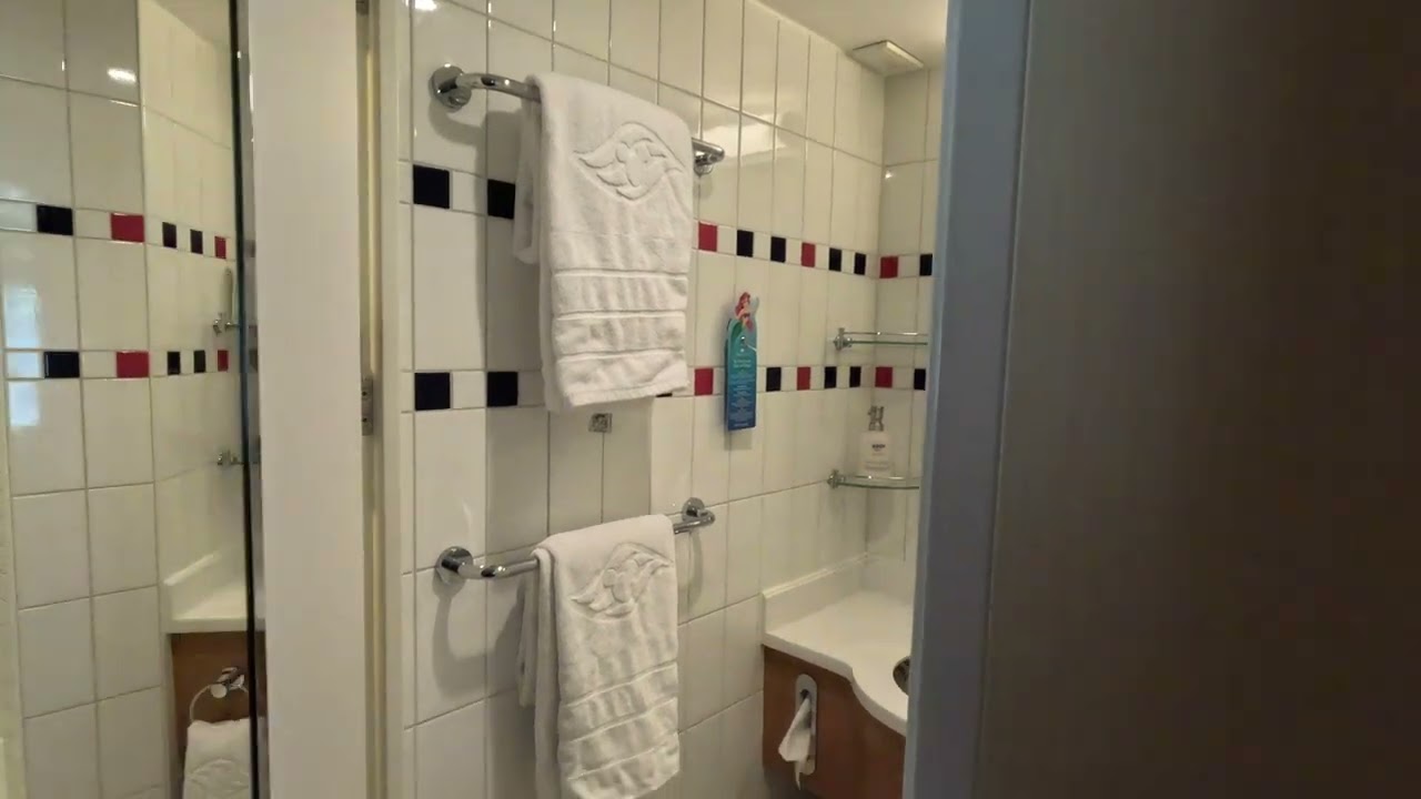Disney Fantasy - Cabin 6176 - Video 2