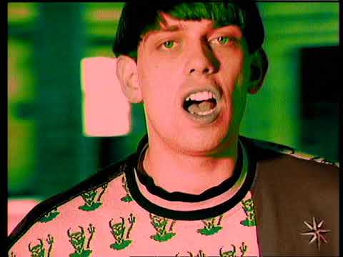 Inspiral Carpets - She Comes In The Fall (Official HD Video)