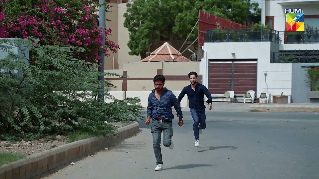 Raahim Real Life Hero Nikla... #meribahuain - HUM TV