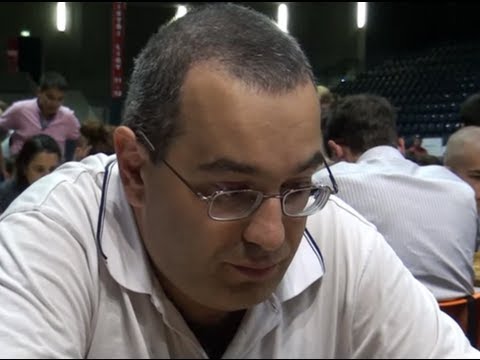 A 5.30. IM Mikhail Klenburg   -  GM Dronavalli Harika  ½ - ½