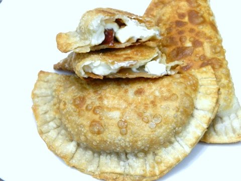 download lagu mp3 mp4 Guava Paste And Cheese Empanadas, download lagu Guava Paste And Cheese Empanadas gratis, unduh video klip Guava Paste And Cheese Empanadas