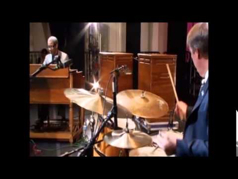 Charles Covington at the Hammond B3 Organ  -  Blues for Becky AKA Blues at the Kennedy Center