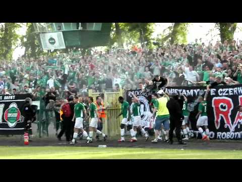 Radomiak wygrywa derby i awansuje do II ligi! Bramka Marcina Figla w 90 minucie!