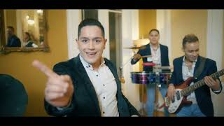Grupo Zúmbale Primo & Rodrigo Tapari - Una Cerveza Remix (Video Oficial)