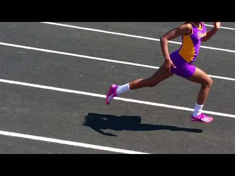 9-10 yr old girls 200 meter dash, May 2, 2015