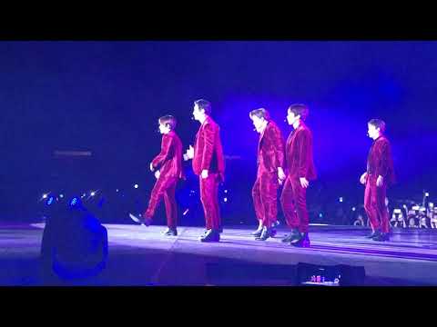 190119 EXO ( 엑소 ) Love Shot SMTown in Santiago