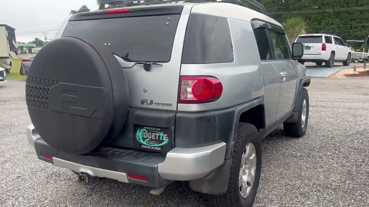 2007 Toyota FJ Cruiser Sport Utility 2D - Video