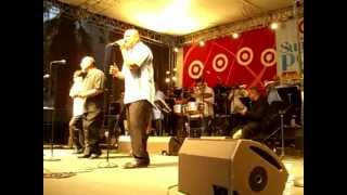 Spanish Harlem Orchestra - El Negro Tiene Tumbao (2010)