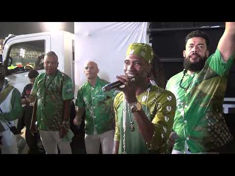 Camisa Verde e Branco - Desfile Oficial - Carnaval 2022 - Grupo de Acesso 1