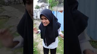 Download lagu KAMU NANYA AKU KENAPA #shorts mp3 Download lagu KAMU NANYA AKU KENAPA #shorts mp3