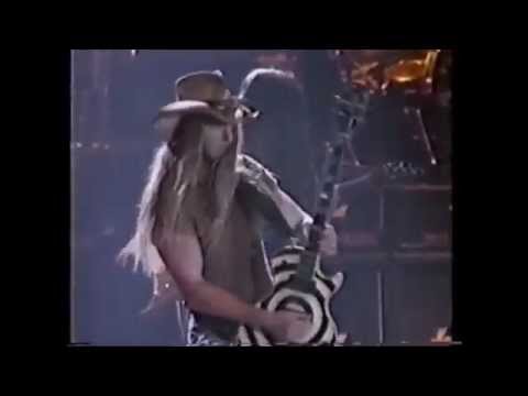 download lagu mp3 mp4 Gibson 100th Anniversary, download mp3 Gibson 100th Anniversary free download, download mp3 Gibson 100th Anniversary