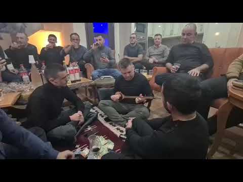 Gent Hoxha - Çifteli instrumental