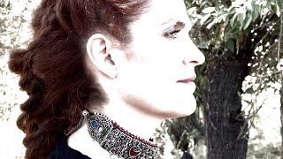 Musik-Video-Miniaturansicht zu Somnos Songtext von Ana Alcaide