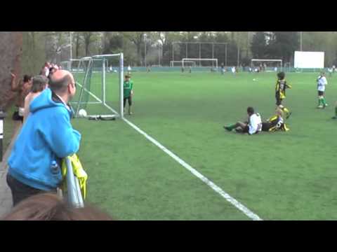 Fabrice Kampioen HHV E4 2010 - 2011.m4v