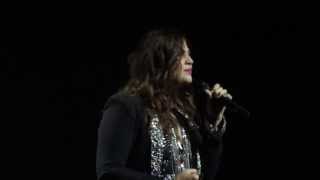 Hillary Scott - I Can&#39;t Make You Love Me