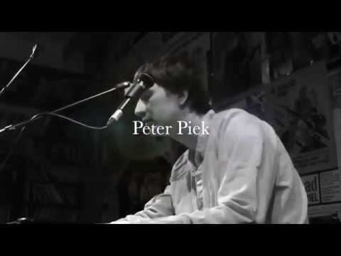 Peter Piek - The Universal