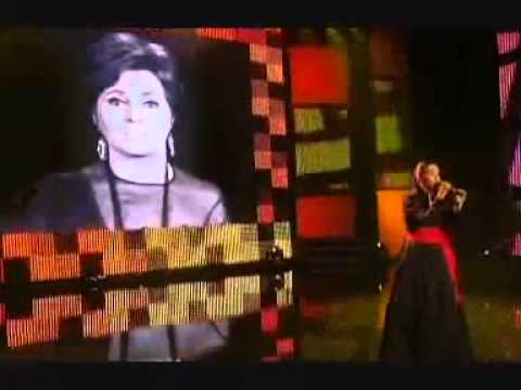 Mafalda Arnauth e Amália Rodrigues (Vou Dar de Beber à Dor )