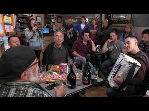 DAL  VEJ  AL  GIOU   "" Mia  Madre ""