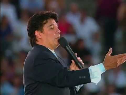 Juan Gabriel - mañana mañana (Rose Bowl)